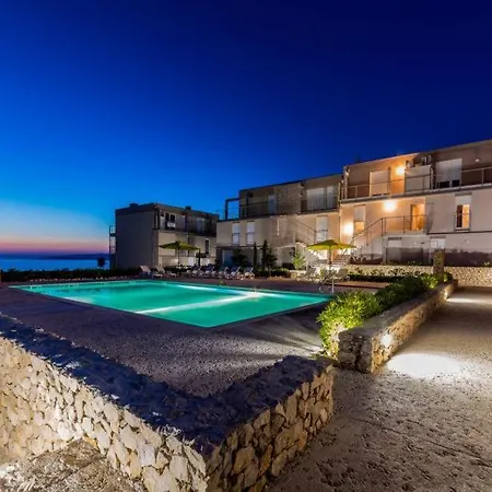 Hidden Paradise Apartment *