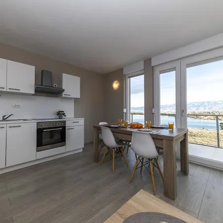 Hidden Paradise 波弗加纳