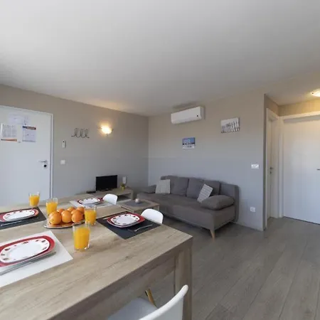 Hidden Paradise Apartment Povljana